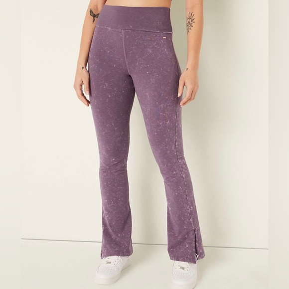 VS Pink NEW Cotton Foldover Flare Leggings And Dreamy Pink Henley Campus Tee NEW - Picture 5 of 15